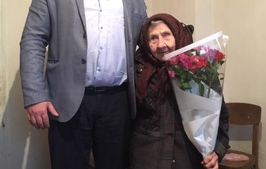 На Луганщине долгожительница отметила 107-й день рождения