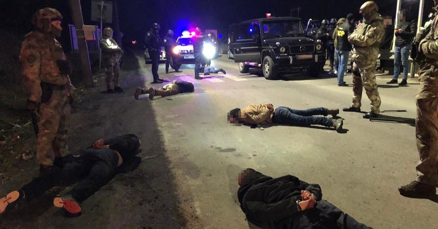 На Закарпатье полиция задержала участников стрельбы в Мукачево 