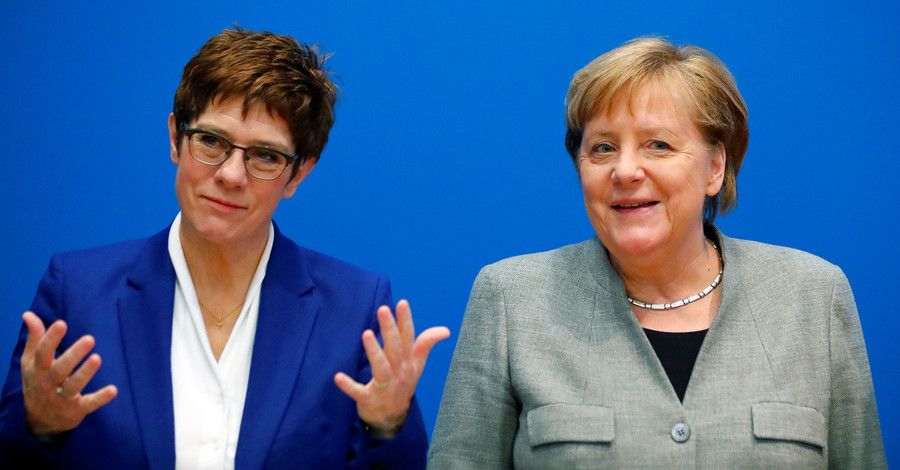 Кто заменит наследницу Меркель