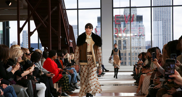 Зима в стиле кантри: коллекция Longchamp на Неделе моды в Нью-Йорке 