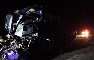 На Николаевщине разбился автобус: пострадали 18 человек