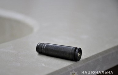В херсонском магазине устроили стрельбу из-за женщины