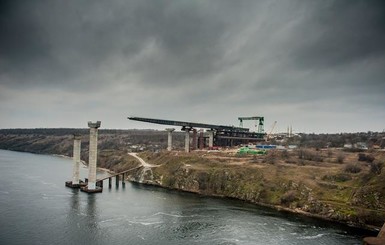 Запорожские мосты достроят за 12 миллиардов турки 