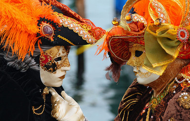 Коронавирус в Италии: власти отменили Венецианский карнавал