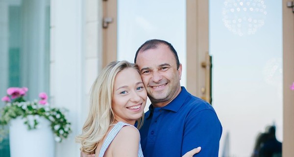 Невеста Виктора Павлика рассказала подробности интимной жизни с певцом