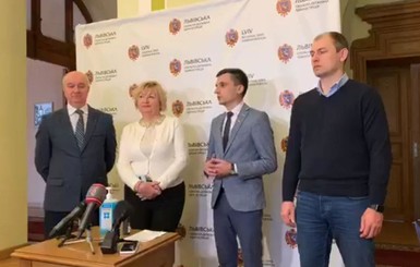 СМИ: на Львовщине планируют отменить массовые мероприятия для профилактики коронавируса