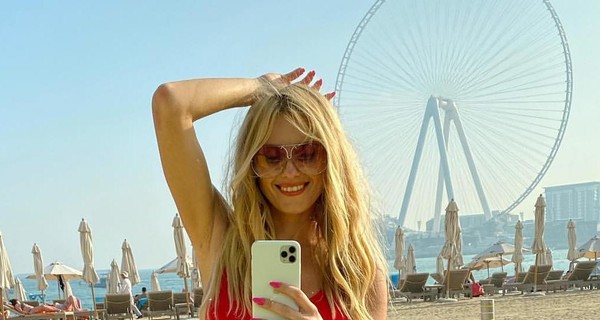 Ирина Федишин в купальнике попросила помощи у подписчиков