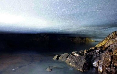Украинские полярники обнаружили озеро под ледником