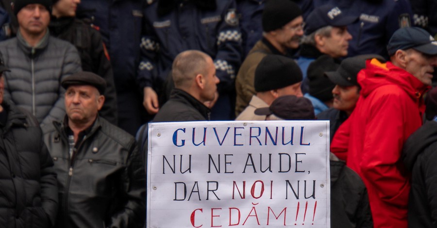 В Молдове ветераны Приднестровья требуют отставки правительства и Додона