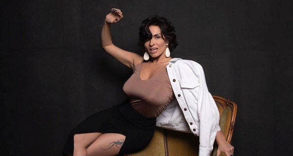 Надежда Мейхер рассказала о своей груди: Потрогайте