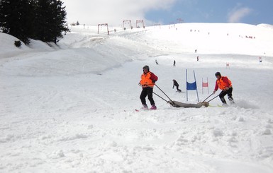 В горах Закарпатья трагически погиб сноубордист