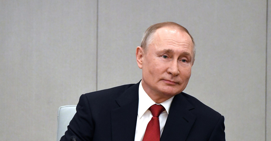 Путин назвал слова Зеленского про освобождение Освенцима украинцами 
