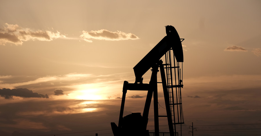 Нефть может упасть еще ниже: Три страны вступили в ценовую войну