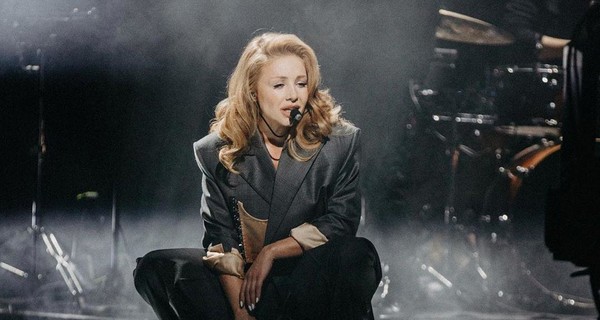 Тина Кароль назвала даты концертов: переносятся из-за коронавируса