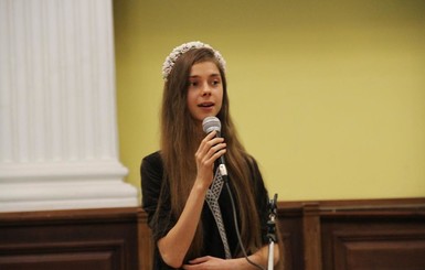 Умерла украинская поэтесса Инелла Огнева. В 21 год она весила 25 килограммов