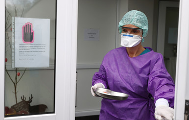 В Украине - первая смерть от коронавируса. Официально