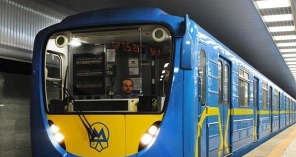 Кличко: метро в Киеве закроется с 23:00 вторника, 17 марта