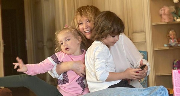 Дети Пугачевой умилили советами по защите от коронавируса