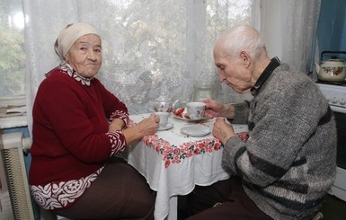 Коронавирус в Черновцах: пенсионерам будут привозить продукты и лекарства