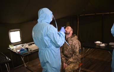 Украинских военнослужащих на Донбассе начали проверять на коронавирус