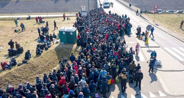 В ночь на 28 марта Украина окончательно закрывает границы: наши граждане спешат домой