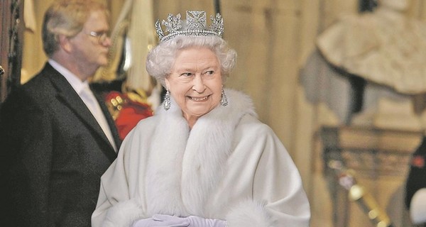 Елизавета II отменила парад в честь дня рождения 