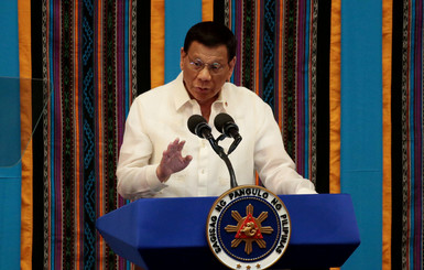 По нарушителям карантина на Филиппинах будут стрелять на поражение