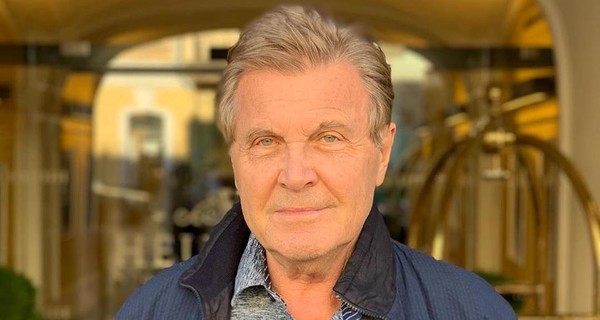 Больной коронавирусом Лев Лещенко запел в палате