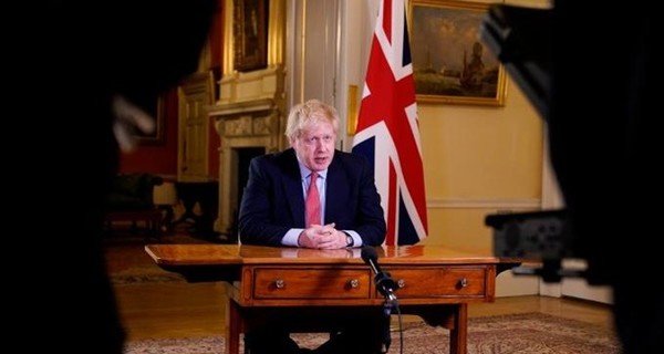 Больной коронавирусом премьер Великобритании Борис Джонсон попал в реанимацию