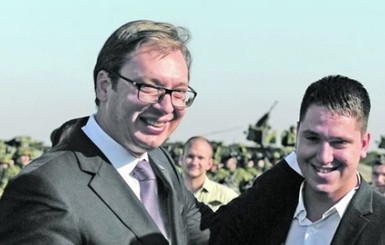 Сына президента Сербии госпитализировали с коронавирусом