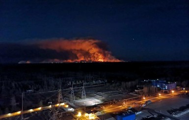 Чернобыль еще пылает, но в Киеве смог может развеяться после 12 апреля