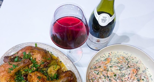 Солистка Artik & Asti поделилась рецептом креветок в сметане