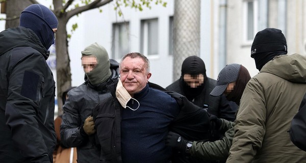 Задержан генерал-майор СБУ. Он работал на ФСБ и готовил убийство Адама Осмаева