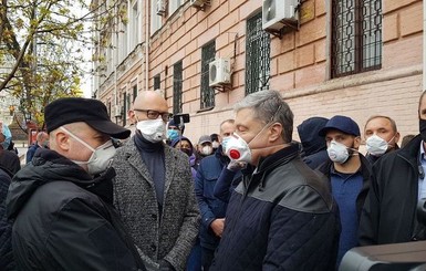Татьяну Черновол пришли поддержать Порошенко, Яценюк, Геращенко и Турчинов