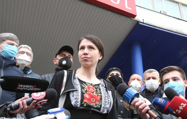Татьяну Черновол отправили под домашний арест: Сидела на карантине - еще посижу