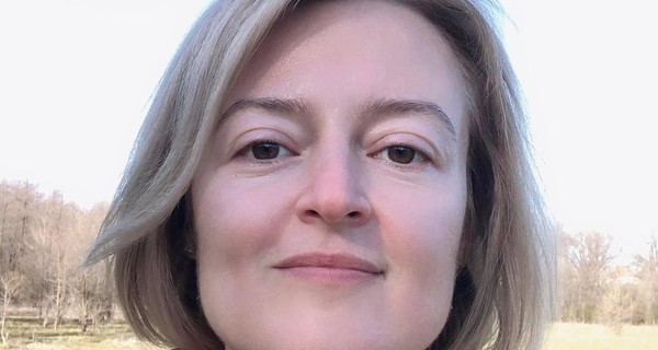 Популярная украинская певица Юлия Лорд сделала каминг-аут и призналась в насилии со стороны отчима