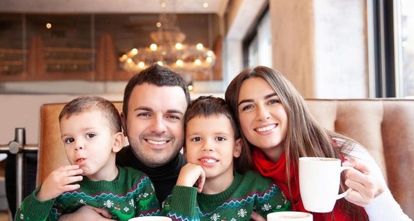 Григорий Решетник показал архивное фото с сыном-младенцем