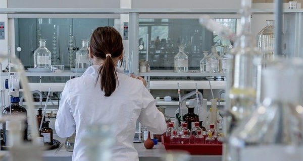 В Минздраве рассказали, сколько тестов на коронавирус сделали в частных лабораториях