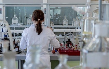 В Минздраве рассказали, сколько тестов на коронавирус сделали в частных лабораториях