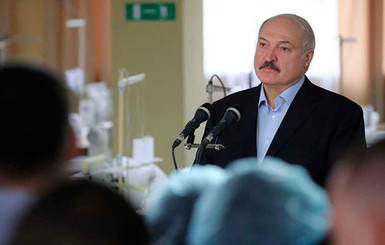 Лукашенко назвал ношение масок в школах “очковтирательством и показухой”