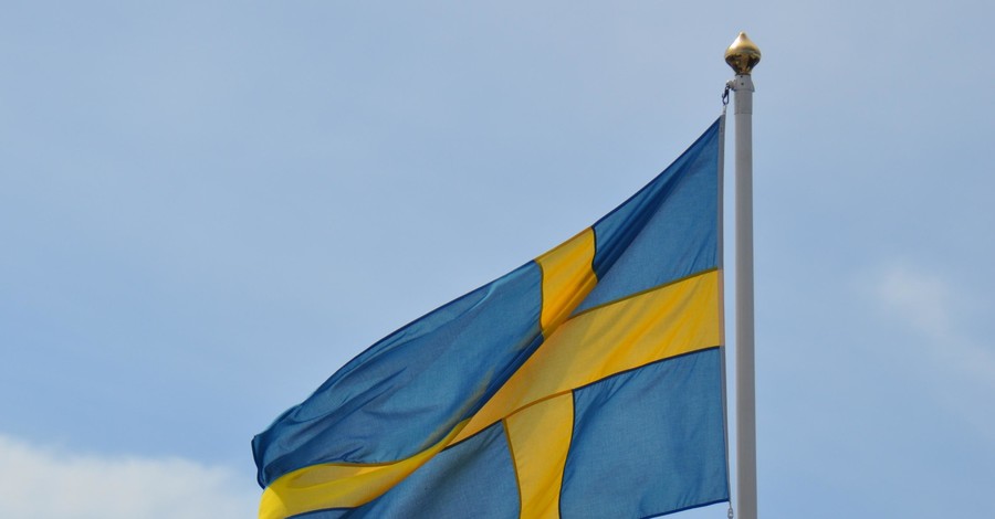 Швеция возобновит футбольный чемпионат 14 июня со зрителями