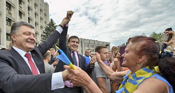 Порошенко назвал возвращение Саакашвили 