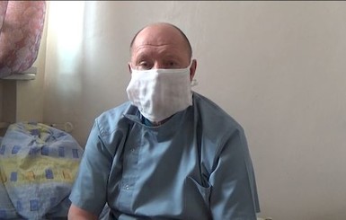 Генеральный директор Глуховской больницы объявил голодовку, потому что медперсоналу не платят зарплату