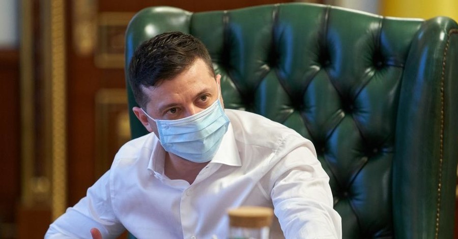 Зеленский призвал найти тех, кто понесет ответственность за задержки коронавирусных доплат медикам