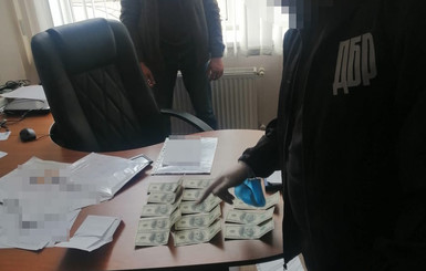 В Одесской области попался на взятке начальник таможни