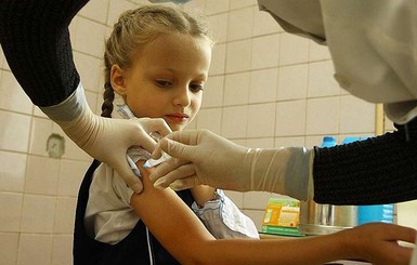 Степанов заявил о критической ситуации в сфере иммунизации украинцев от кори, краснухи и паротита