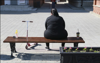Итоги самоизоляции: украинцы потолстели и устали