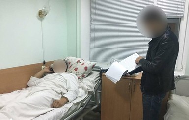 Требовали взятку за то, чего не совершал: в Черкасской области полицейские пытали мужчину на кладбище