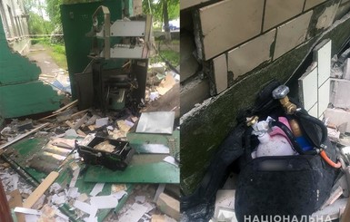 Задержали иностранцев: взорвали банкомат на Черкасчине и забрали 400 тысяч гривен