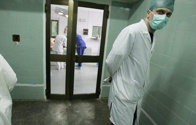 Во Львове из-за смерти 77-летней пациентки медикам вручили подозрение
